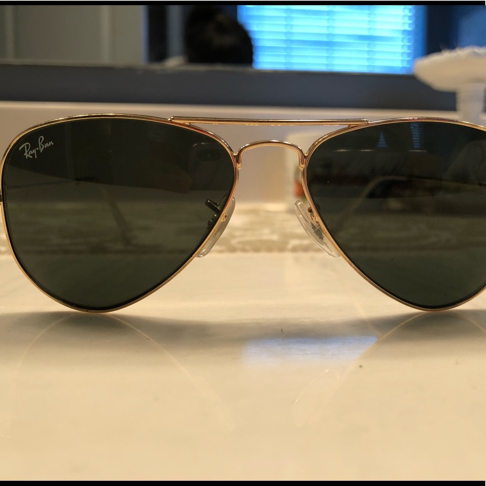 Ray Ban Gold And Black Aviators (Small)